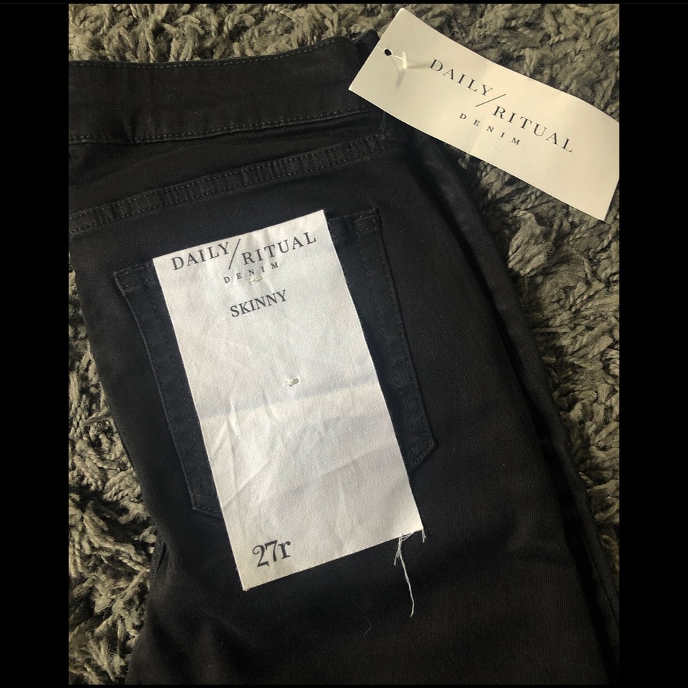 🌞Daily Ritual Skinny Jeans - Picture 2 of 2